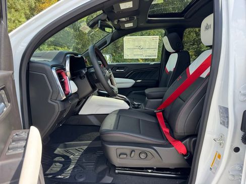 New 2026 GMC Canyon AT4X w/ AT4X AEV Edition image 21