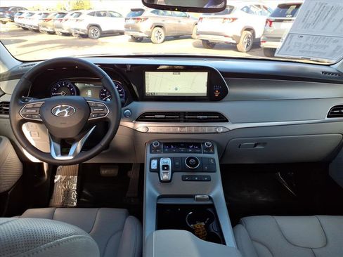 Certified 2022 Hyundai Palisade SEL w/ 8P Bench Seat Package image 17