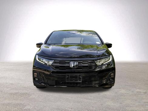 Used 2025 Honda Odyssey Sport-L image 3