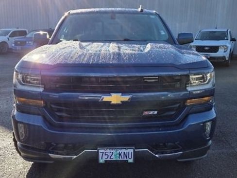 Used 2018 Chevrolet Silverado 1500 LT w/ All Star Edition image 2