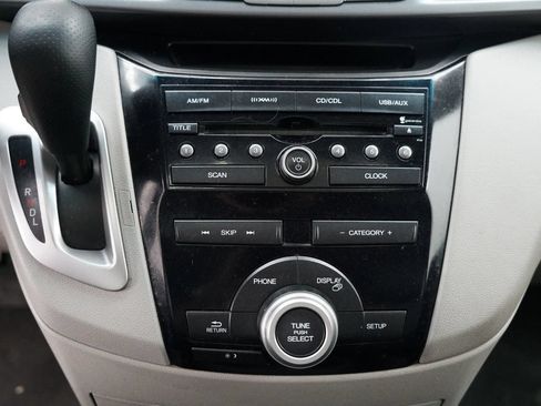 Used 2011 Honda Odyssey EX-L image 24