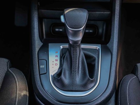 Certified 2023 Kia Forte LXS w/ LXS Technology Package FWD image 13