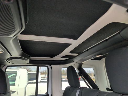 Used 2021 Jeep Wrangler Unlimited Rubicon image 26