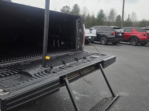 Used 2014 Ford F150 FX4 w/ Equipment Group 402A Luxury image 12