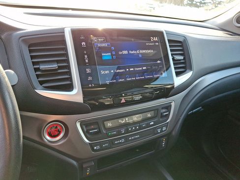 Used 2019 Honda Ridgeline RTL-T image 14