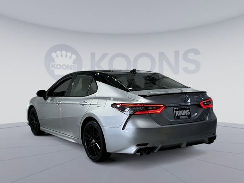 Used 2023 Toyota Camry XSE image 14