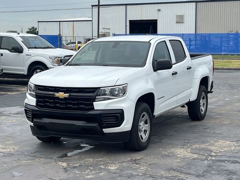 Used 2022 Chevrolet Colorado W/T w/ WT Convenience Package RWD image 3