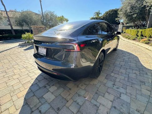 Used 2025 Tesla Model 3 Long Range RWD image 7