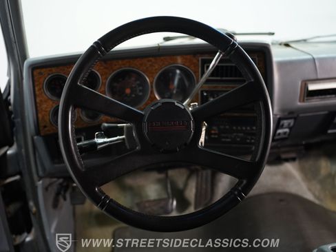 Used 1990 Chevrolet Suburban 2WD image 39