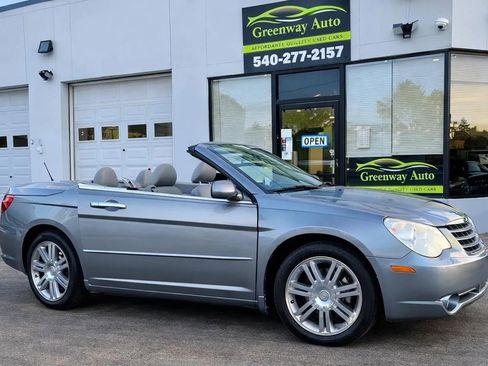 Used 2008 Chrysler Sebring Limited w/ Luxury Group FWD image 17