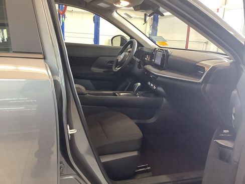 Used 2025 Nissan Kicks S AWD/4WD image 14