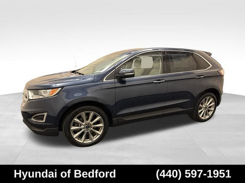 Used 2017 Ford Edge Titanium w/ Equipment Group 301A AWD/4WD image 9