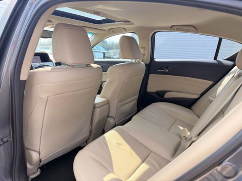 Used 2013 Acura ILX w/ Technology Package image 14