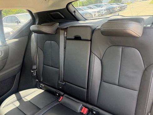 New 2026 Volvo XC40 B4 Core w/ Protection Package Premier image 22