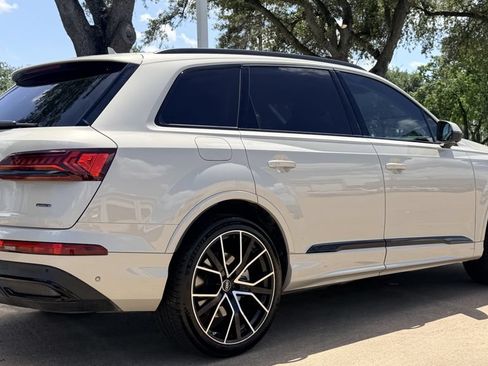 Used 2022 Audi Q7 3.0T Prestige AWD/4WD image 7