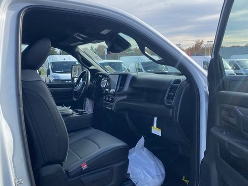 New 2026 RAM 5500 Tradesman w/ Chrome Appearance Group image 36