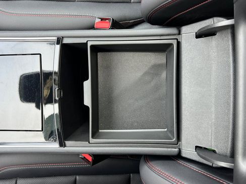 Certified 2024 Chevrolet Traverse RS w/ LPO, Floor Liner Package image 32