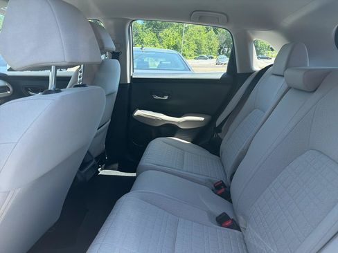 Used 2023 Honda HR-V LX image 18