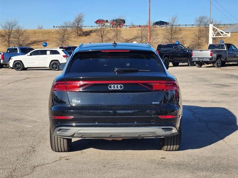 Used 2022 Audi Q8 Premium Plus image 6