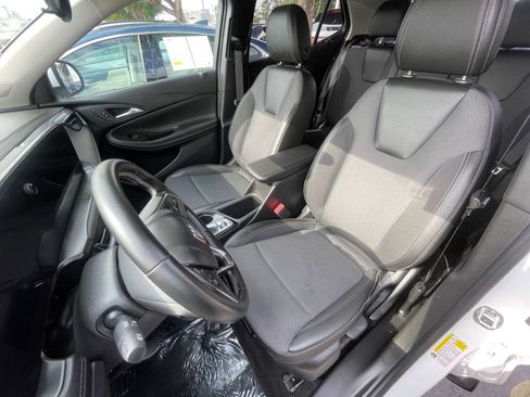 Used 2025 Buick Encore GX Preferred image 36