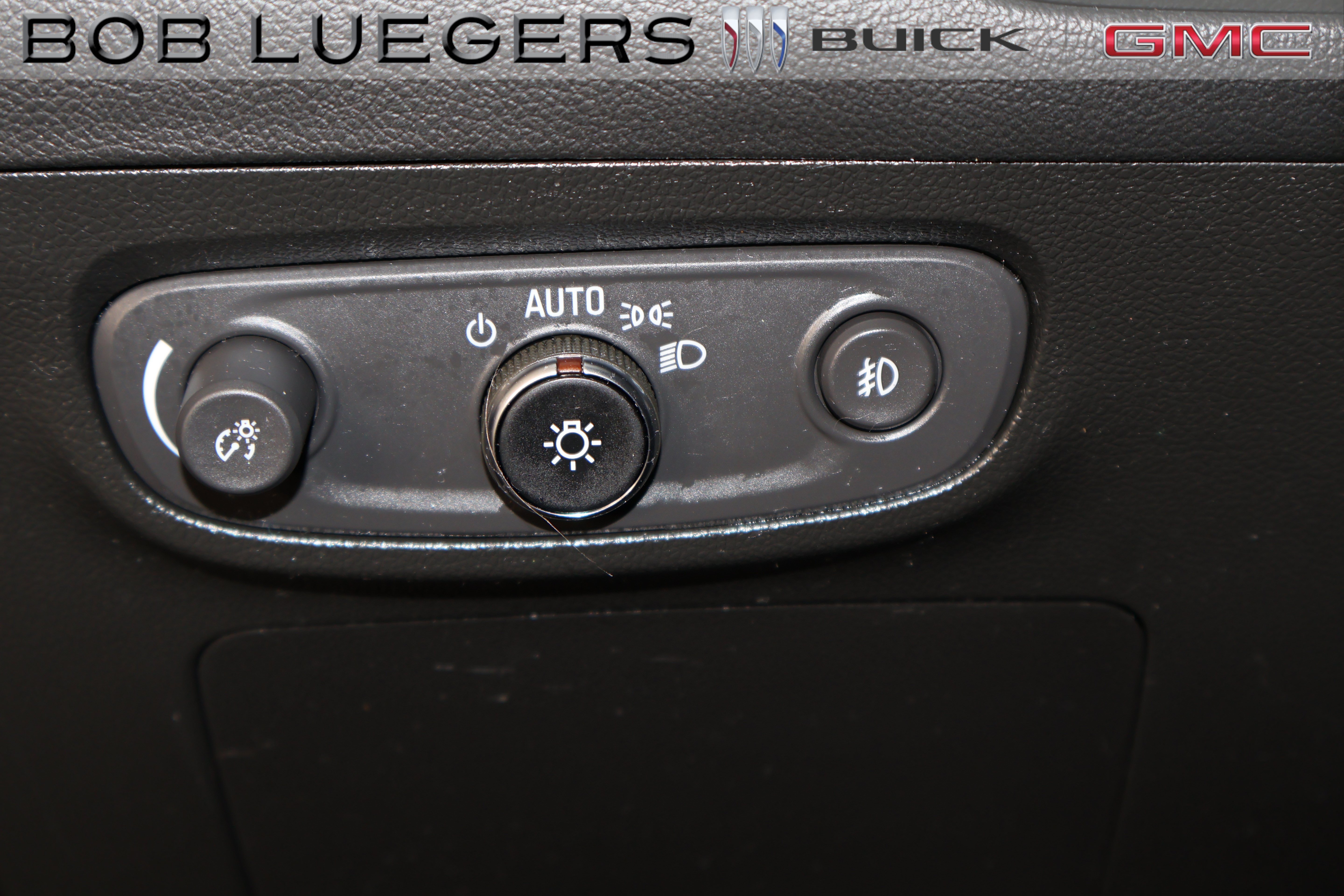 Certified 2023 Buick Encore GX Preferred w/ Cold Weather Comfort Package AWD/4WD image 23