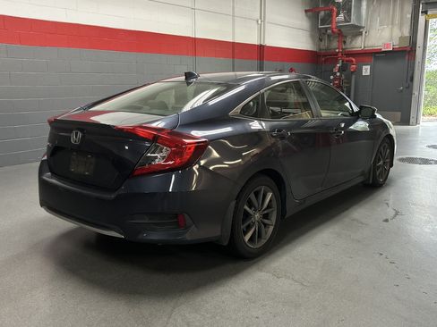 Used 2019 Honda Civic EX-L image 11