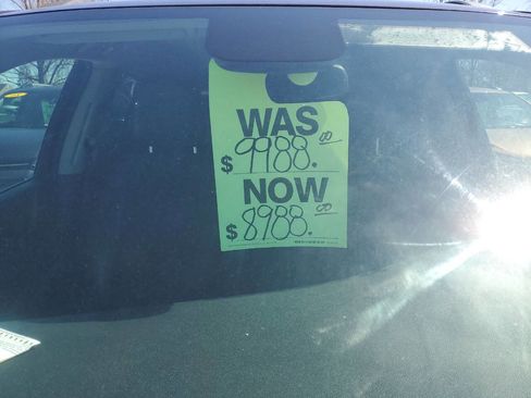 Used 2017 Buick Encore Preferred image 3