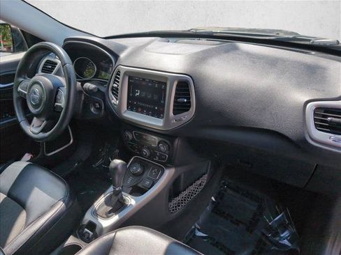 Used 2018 Jeep Compass Latitude w/ Popular Equipment Group AWD/4WD image 22