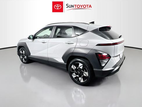 Used 2025 Hyundai Kona SEL FWD image 6