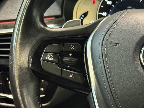 Used 2018 BMW 530i RWD image 14