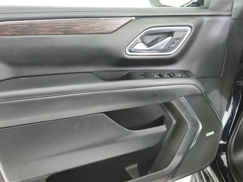 Used 2023 Chevrolet Tahoe LT image 36