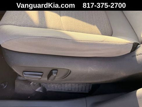 Used 2024 Toyota Sienna LE image 13