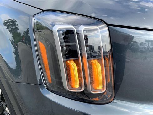 Used 2024 Kia Telluride SX FWD image 27