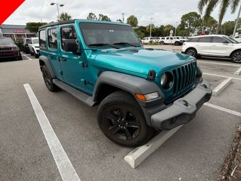 Used 2020 Jeep Wrangler Unlimited Sport AWD/4WD image 3