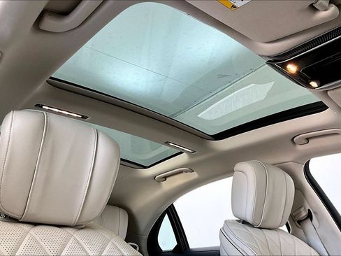 Used 2024 Mercedes-Benz S 580 4MATIC Sedan w/ Warmth & Comfort Package image 22