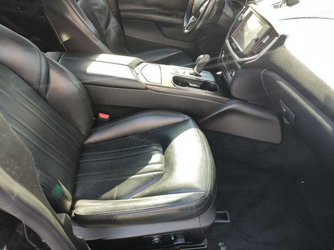 Used 2015 Maserati Ghibli image 53