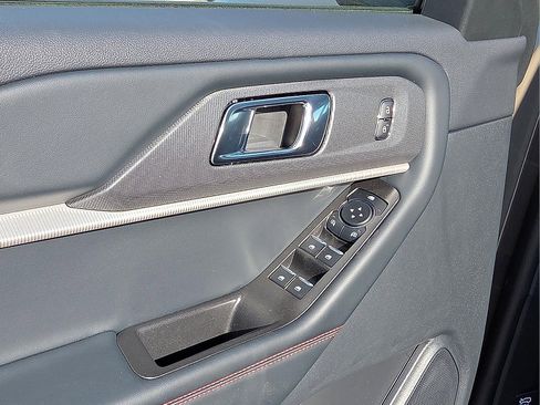 New 2026 Ford Explorer ST-Line image 15