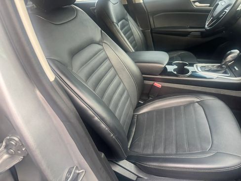 Used 2017 Ford Edge SEL w/ Equipment Group 201A image 27