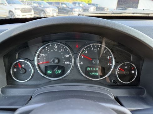 Used 2012 Jeep Liberty Sport w/ Popular Equipment Group AWD/4WD image 19