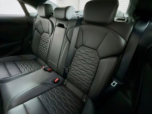 Used 2022 Audi e-tron GT Premium Plus w/ Performance Package image 22