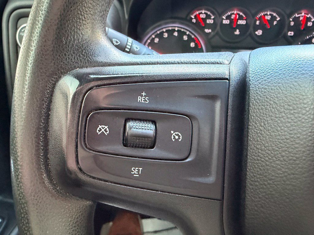 Used 2021 Chevrolet Silverado 1500 Custom w/ LPO, Dark Essentials Package AWD/4WD image 17
