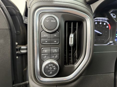 Used 2021 GMC Sierra 1500 Elevation w/ Preferred Package image 16