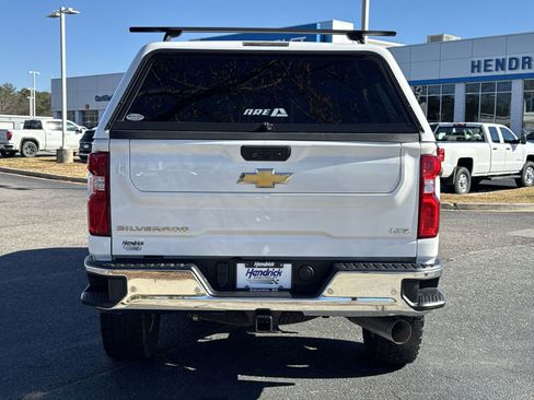 Used 2023 Chevrolet Silverado 2500 LTZ w/ LTZ Plus Package image 9