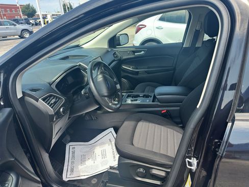 Used 2022 Ford Edge SE AWD/4WD image 5