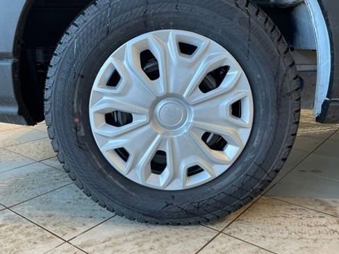 Used 2023 Ford E-Transit Medium Roof w/ Interior Upgrade Package image 9