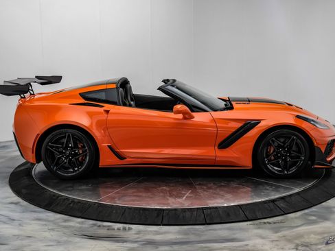 Used 2019 Chevrolet Corvette ZR1 RWD image 25