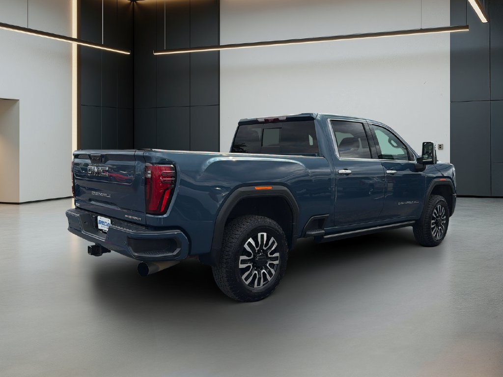 Used 2024 GMC Sierra 2500 Denali Ultimate AWD/4WD image 6