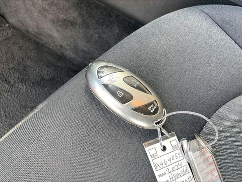 Used 2025 Hyundai Sonata SEL FWD image 11