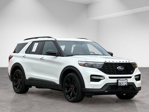 Used 2021 Ford Explorer ST w/ Equipment Group 401A AWD/4WD image 9