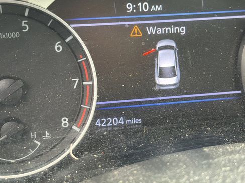 Used 2020 Nissan Altima 2.5 SR FWD image 3